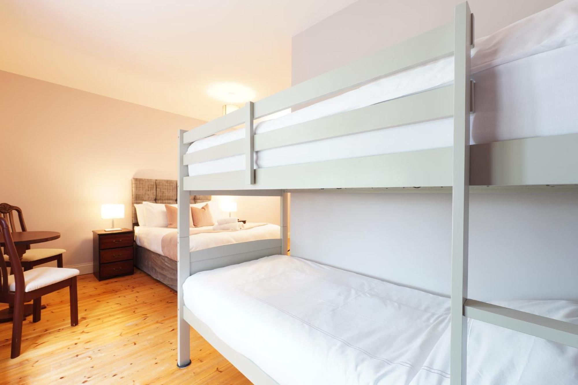 Ashville Guesthouse Westport Buitenkant foto