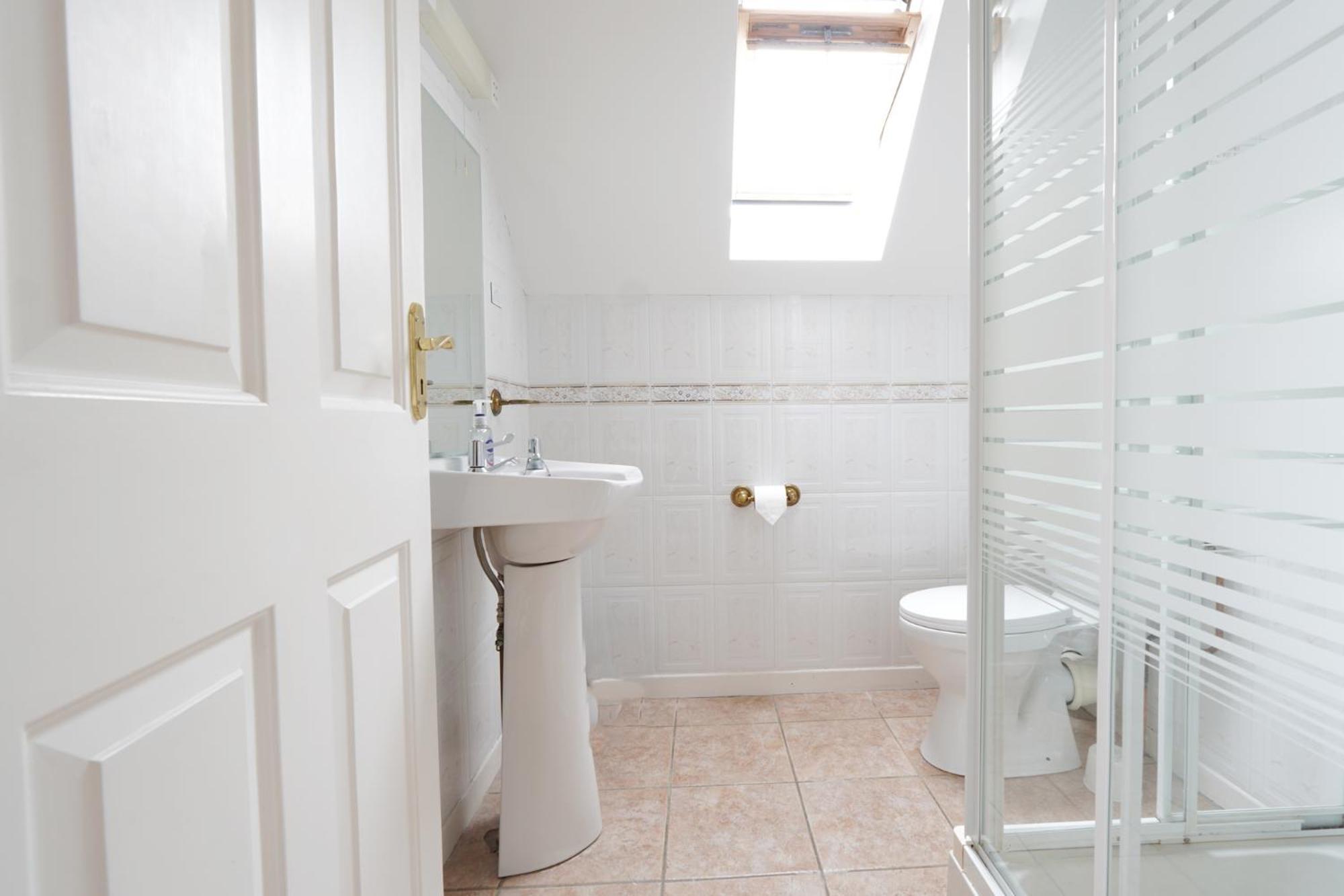 Ashville Guesthouse Westport Buitenkant foto